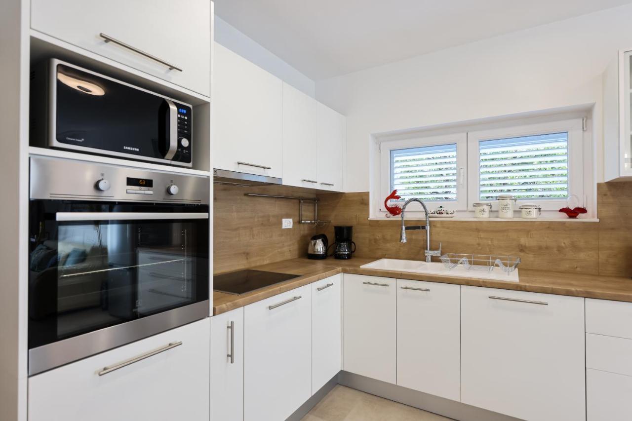 Apartment Puntamika Villa De Rosa - Ground Floor Ζαντάρ Εξωτερικό φωτογραφία
