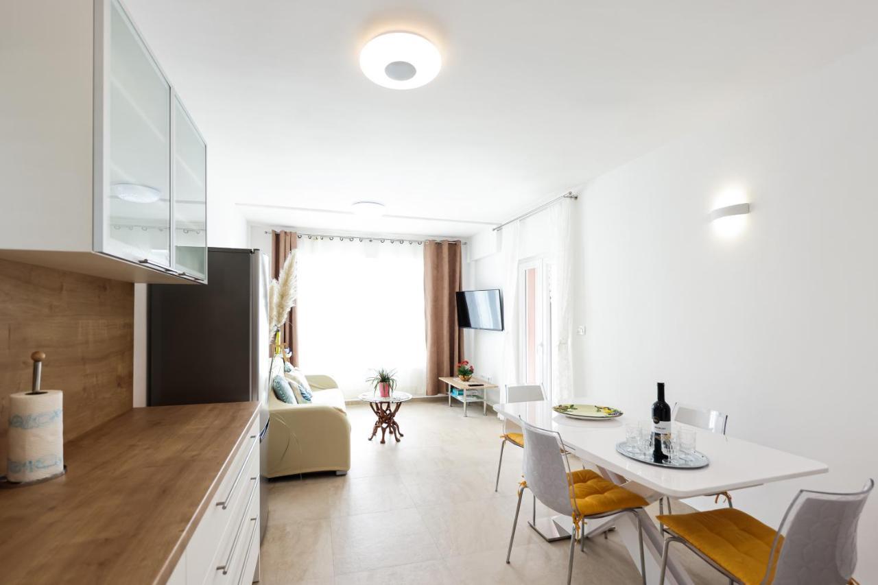 Apartment Puntamika Villa De Rosa - Ground Floor Ζαντάρ Εξωτερικό φωτογραφία