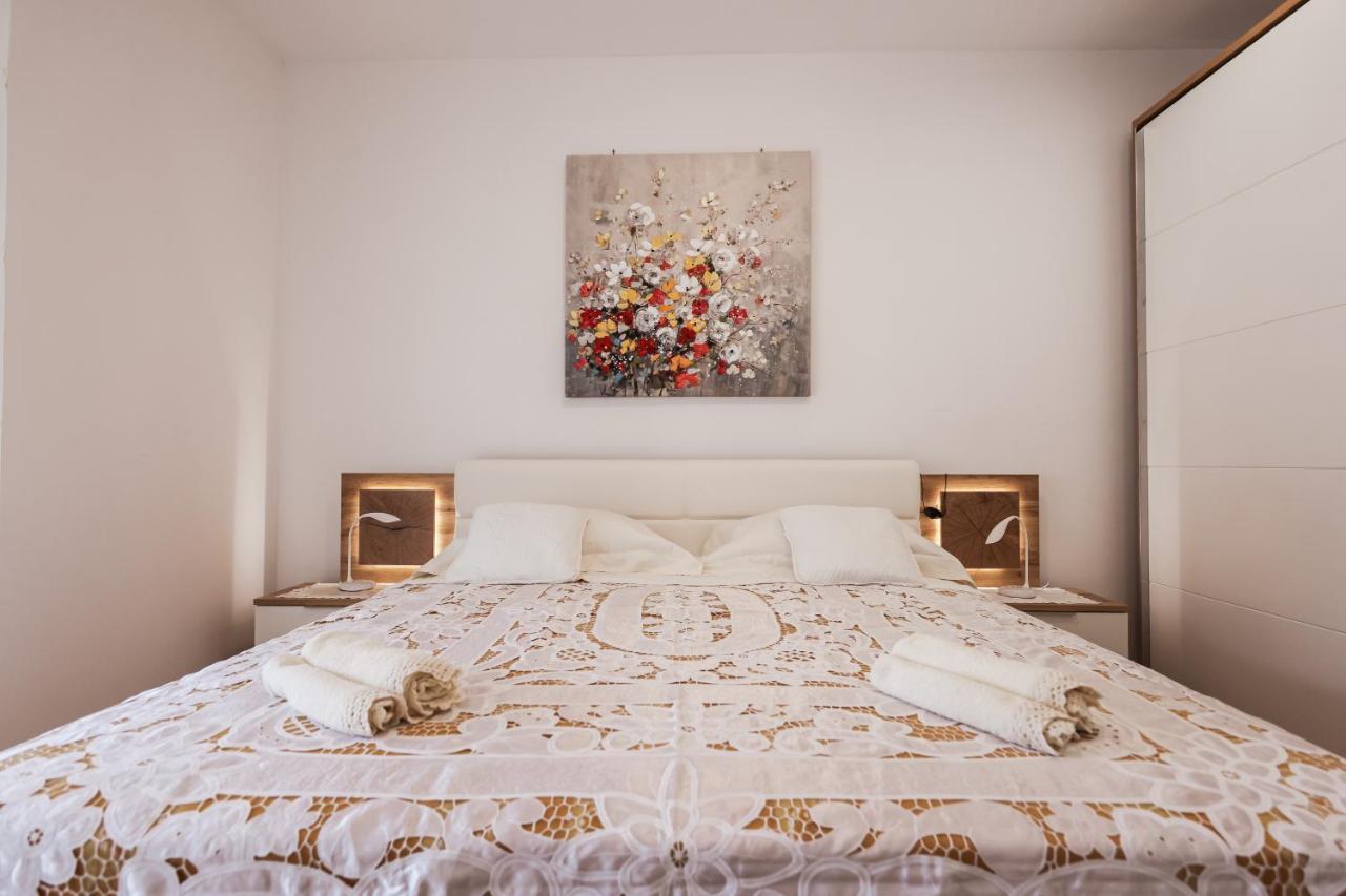 Apartment Puntamika Villa De Rosa - Ground Floor Ζαντάρ Εξωτερικό φωτογραφία